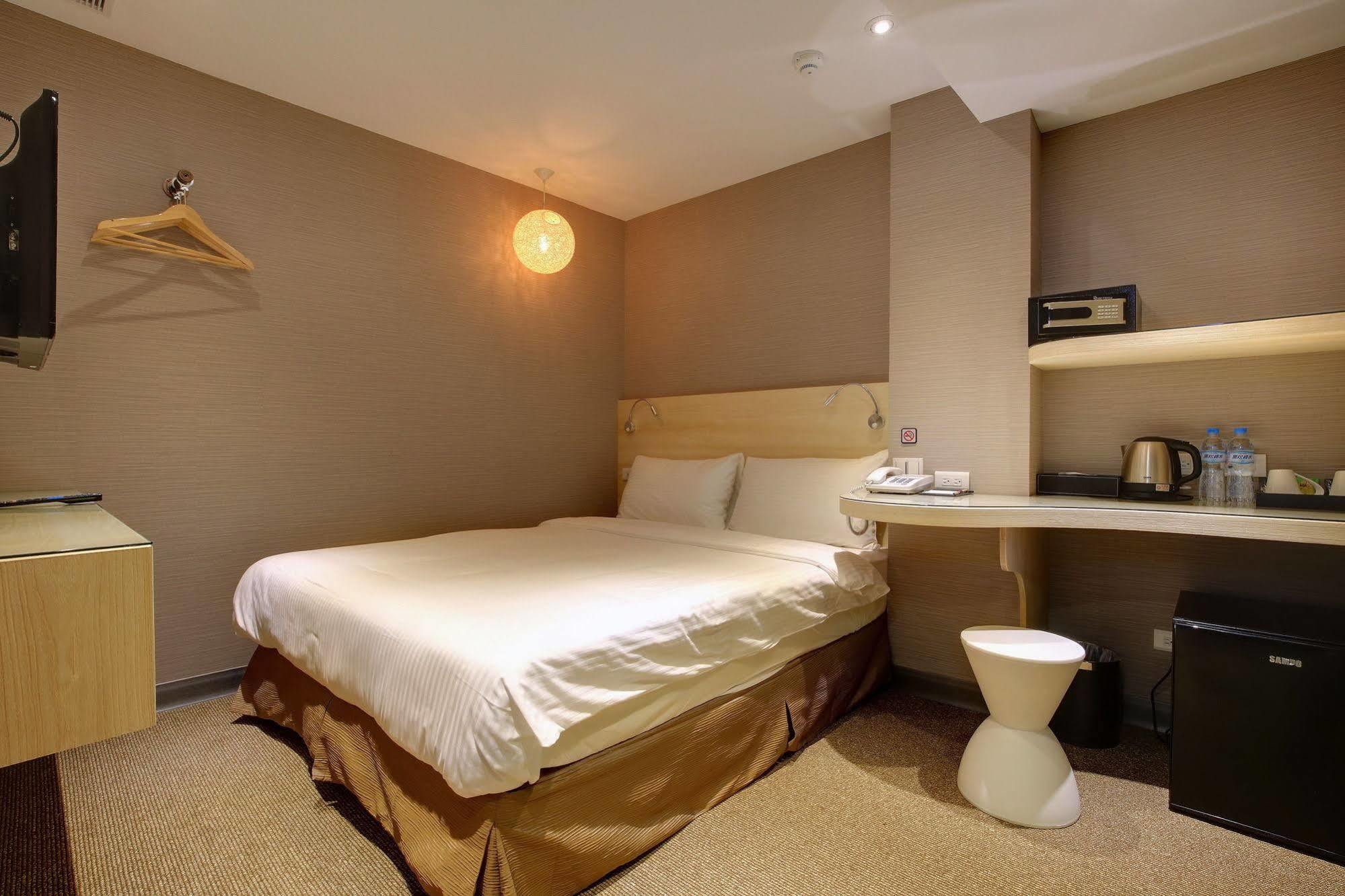 Bayman Hotel Đài Bắc Ngoại thất bức ảnh